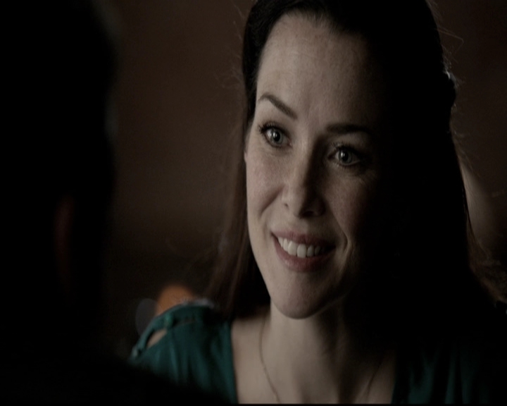 VampireDiariesWorld-dot-nl_6x19Because1004.jpg