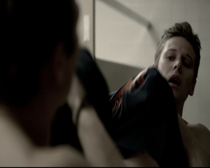 VampireDiariesWorld-dot-nl_6x19Because1034.jpg