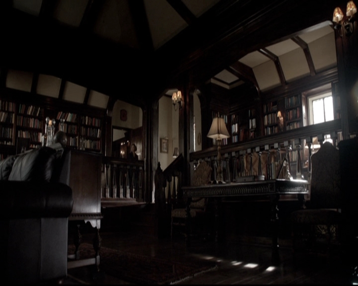VampireDiariesWorld-dot-nl_6x19Because1041.jpg