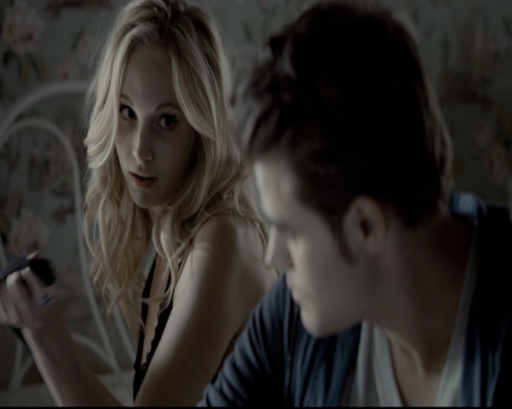 VampireDiariesWorld-dot-nl_6x19Because1236.jpg