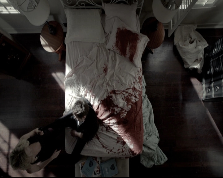 VampireDiariesWorld-dot-nl_6x19Because1312.jpg