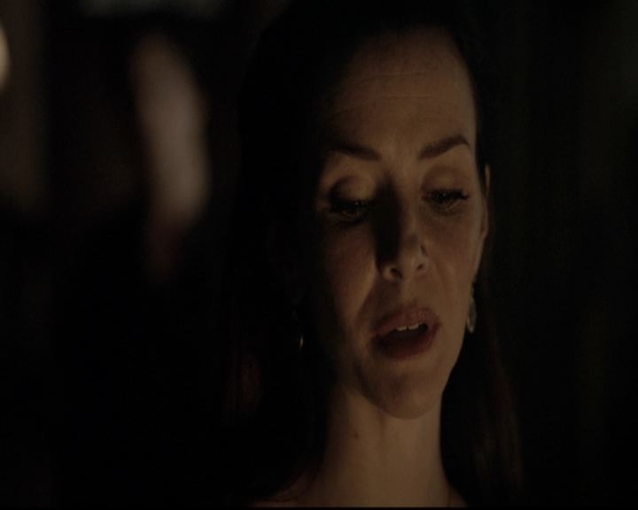VampireDiariesWorld-dot-nl_6x19Because1868.jpg