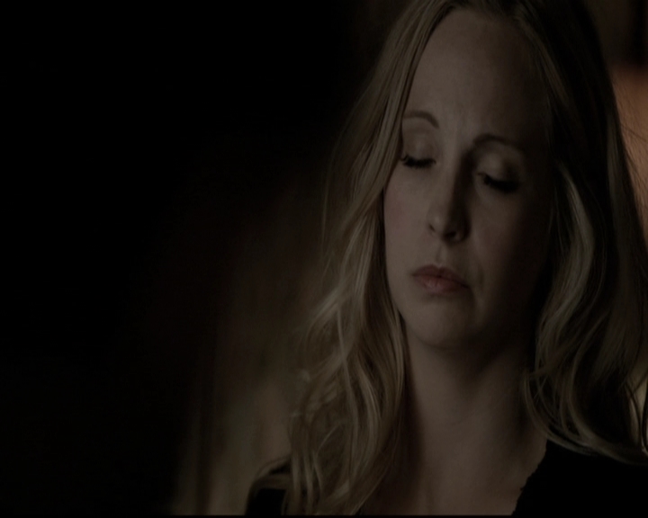 VampireDiariesWorld-dot-nl_6x19Because1998.jpg