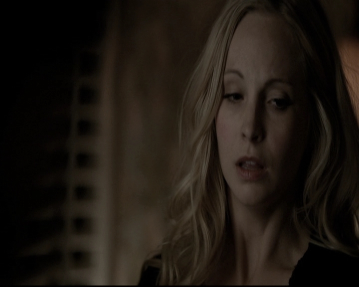 VampireDiariesWorld-dot-nl_6x19Because2000.jpg