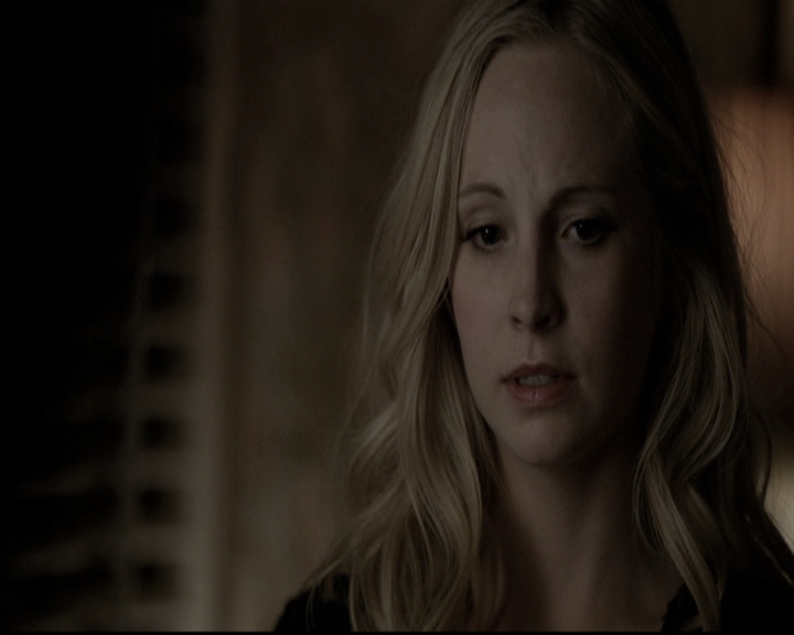 VampireDiariesWorld-dot-nl_6x19Because2006.jpg