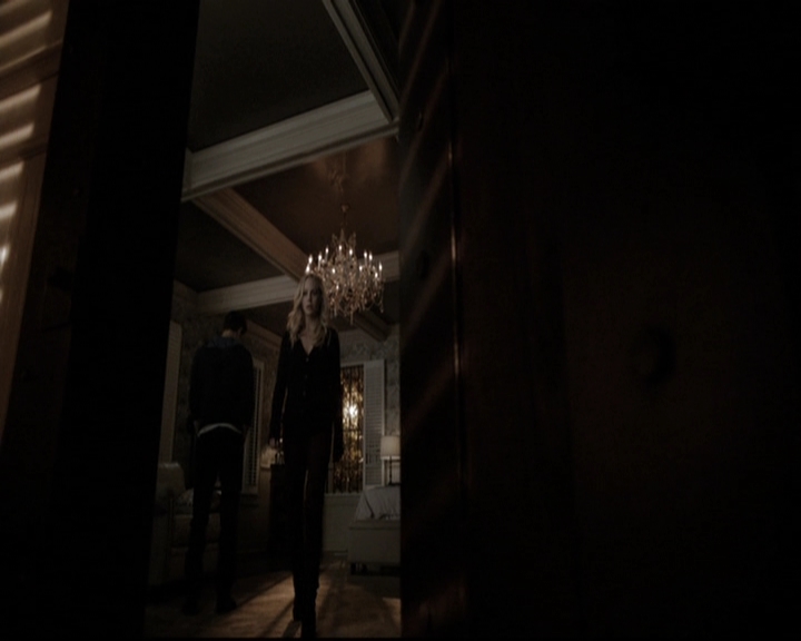 VampireDiariesWorld-dot-nl_6x19Because2021.jpg