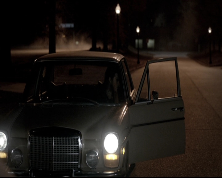 VampireDiariesWorld-dot-nl_6x19Because2036.jpg