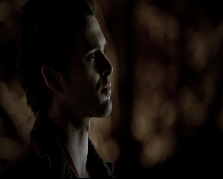 VampireDiariesWorld-dot-nl_6x19Because2054.jpg
