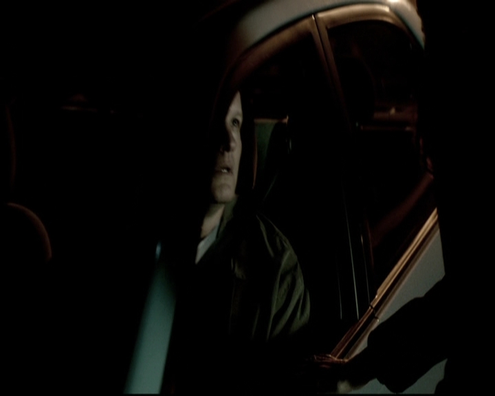 VampireDiariesWorld-dot-nl_6x19Because2081.jpg