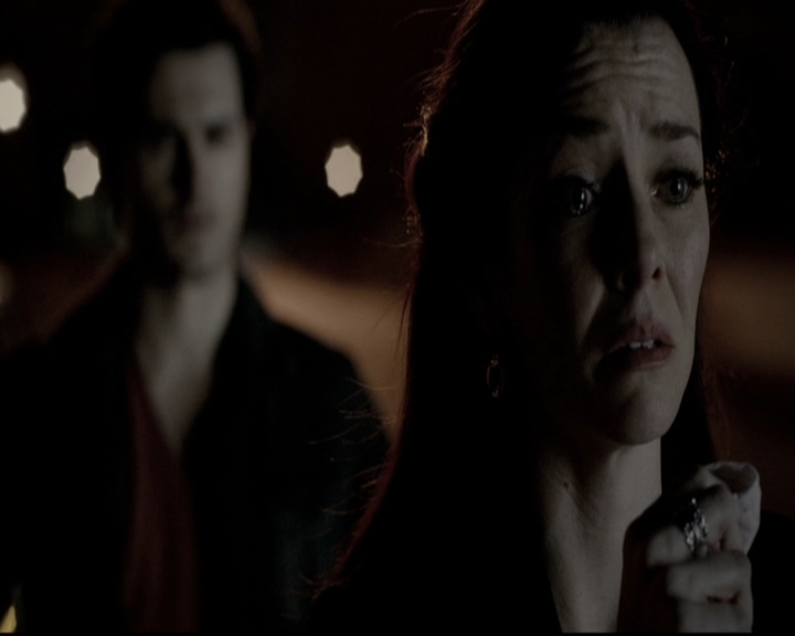VampireDiariesWorld-dot-nl_6x19Because2095.jpg