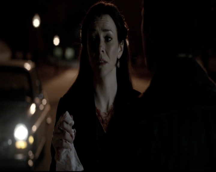 VampireDiariesWorld-dot-nl_6x19Because2116.jpg