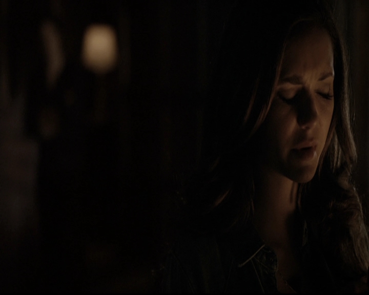 VampireDiariesWorld-dot-nl_6x19Because2164.jpg