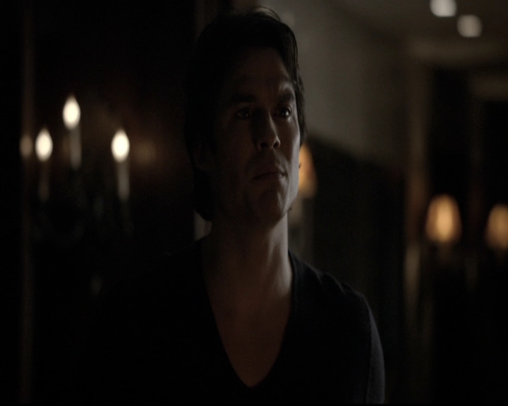 VampireDiariesWorld-dot-nl_6x19Because2200.jpg