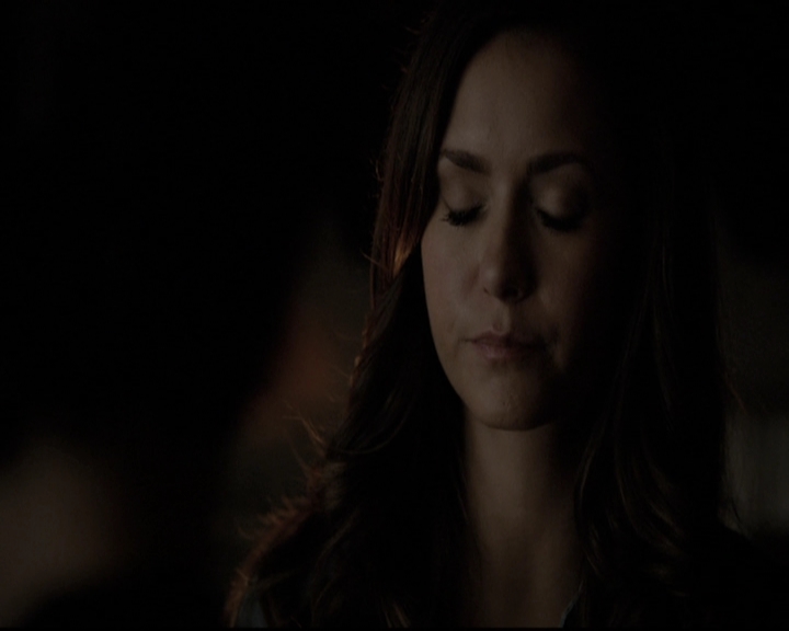 VampireDiariesWorld-dot-nl_6x19Because2214.jpg