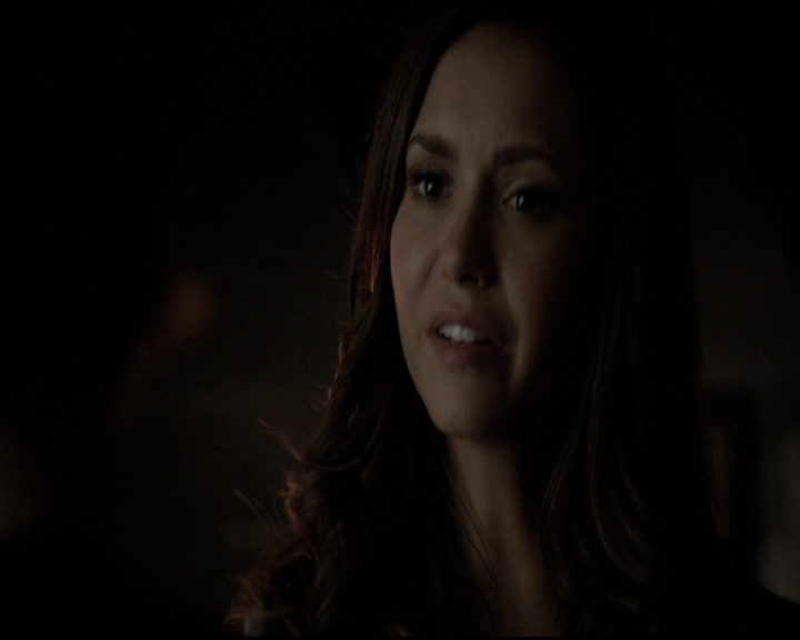VampireDiariesWorld-dot-nl_6x19Because2225.jpg