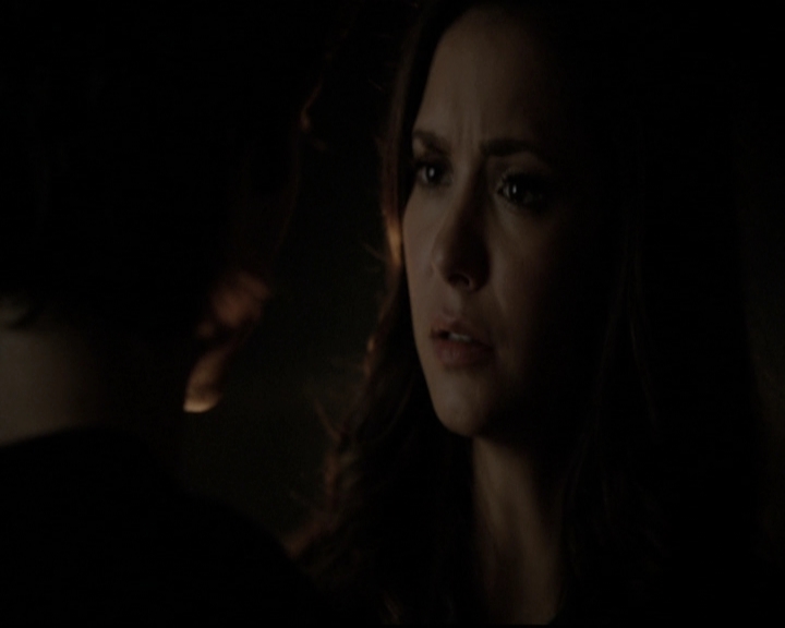 VampireDiariesWorld-dot-nl_6x19Because2240.jpg