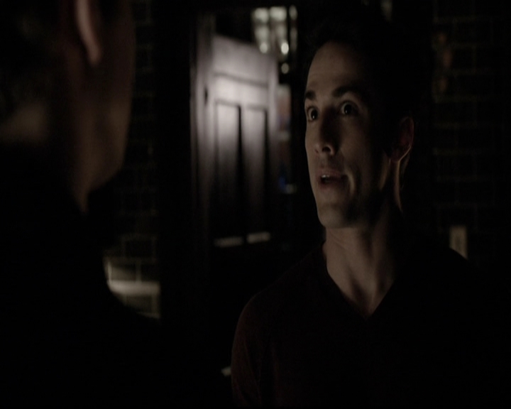 VampireDiariesWorld-dot-nl_6x20IdLeaveMyHappyHomeForYou0555.jpg