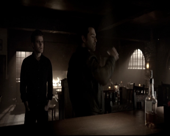 VampireDiariesWorld-dot-nl_6x20IdLeaveMyHappyHomeForYou1151.jpg