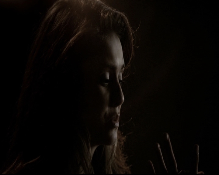 VampireDiariesWorld-dot-nl_6x20IdLeaveMyHappyHomeForYou1538.jpg