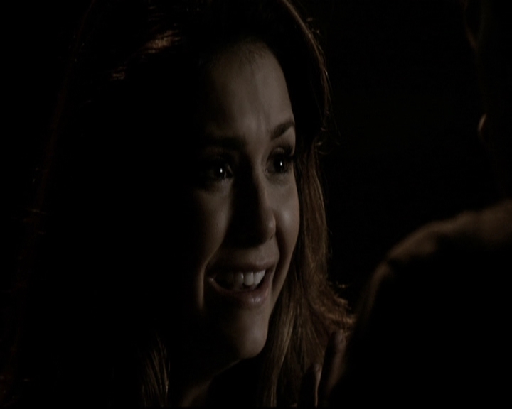 VampireDiariesWorld-dot-nl_6x20IdLeaveMyHappyHomeForYou1542.jpg