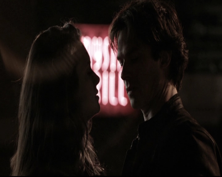 VampireDiariesWorld-dot-nl_6x20IdLeaveMyHappyHomeForYou1558.jpg