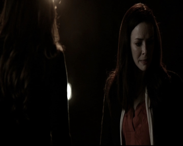 VampireDiariesWorld-dot-nl_6x20IdLeaveMyHappyHomeForYou1593.jpg