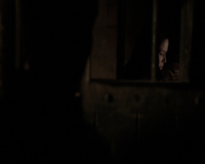 VampireDiariesWorld-dot-nl_6x20IdLeaveMyHappyHomeForYou2159.jpg