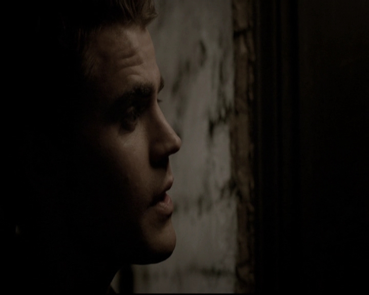 VampireDiariesWorld-dot-nl_6x20IdLeaveMyHappyHomeForYou2165.jpg