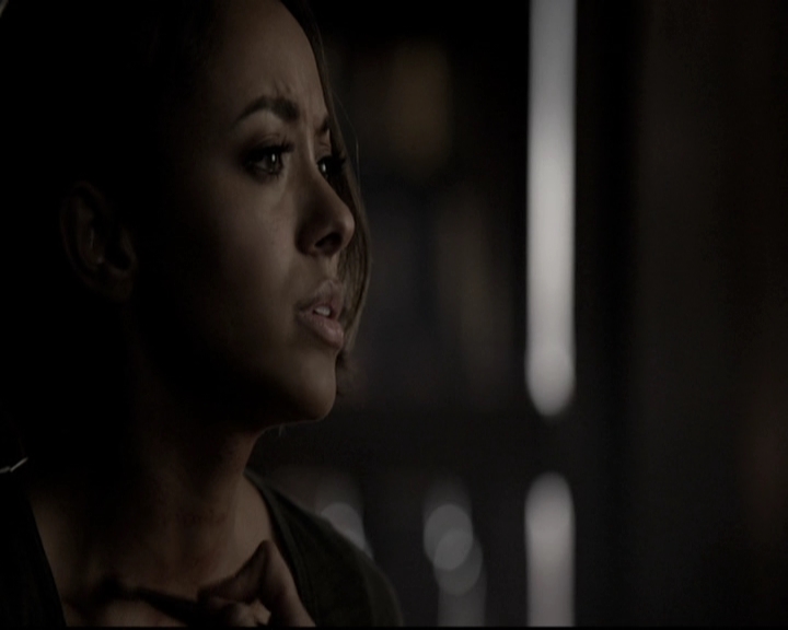 VampireDiariesWorld-dot-nl_6x21IllWedYouInTheGoldenSummertime0520.jpg