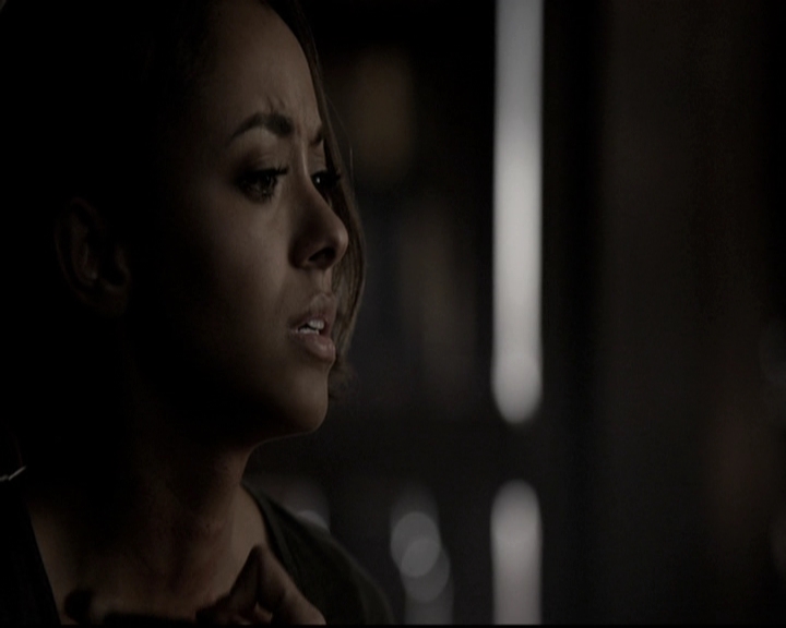 VampireDiariesWorld-dot-nl_6x21IllWedYouInTheGoldenSummertime0521.jpg