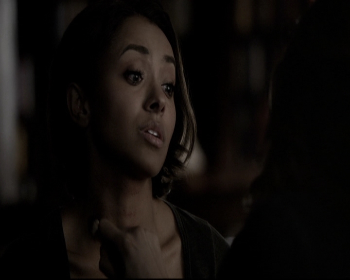 VampireDiariesWorld-dot-nl_6x21IllWedYouInTheGoldenSummertime0526.jpg