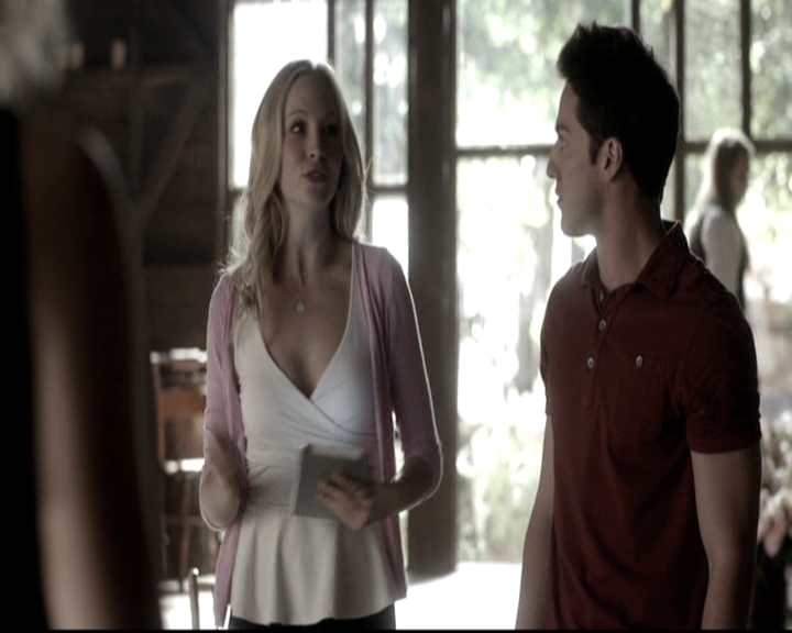 VampireDiariesWorld-dot-nl_6x21IllWedYouInTheGoldenSummertime0634.jpg