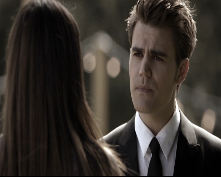 VampireDiariesWorld-dot-nl_6x21IllWedYouInTheGoldenSummertime1447.jpg