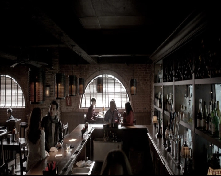 VampireDiariesWorld-dot-nl_6x21IllWedYouInTheGoldenSummertime1532.jpg
