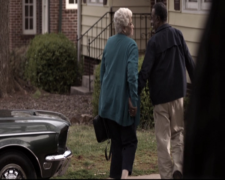 VampireDiariesWorld-dot-nl_6x21IllWedYouInTheGoldenSummertime1877.jpg