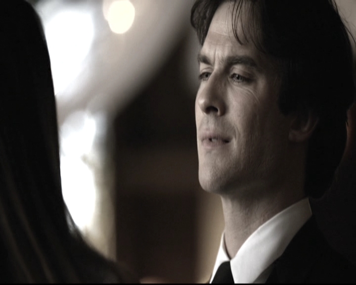VampireDiariesWorld-dot-nl_6x21IllWedYouInTheGoldenSummertime1880.jpg