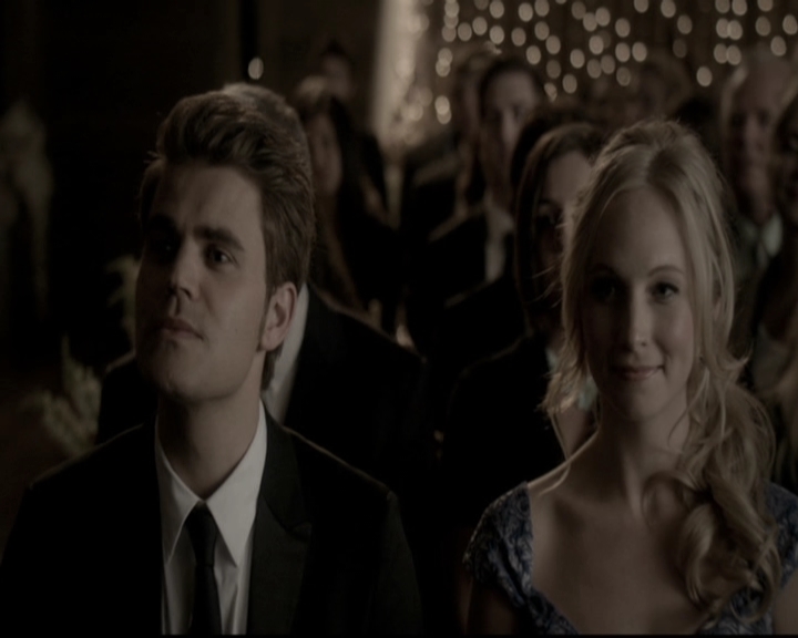 VampireDiariesWorld-dot-nl_6x21IllWedYouInTheGoldenSummertime2160.jpg