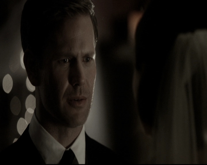 VampireDiariesWorld-dot-nl_6x21IllWedYouInTheGoldenSummertime2229.jpg