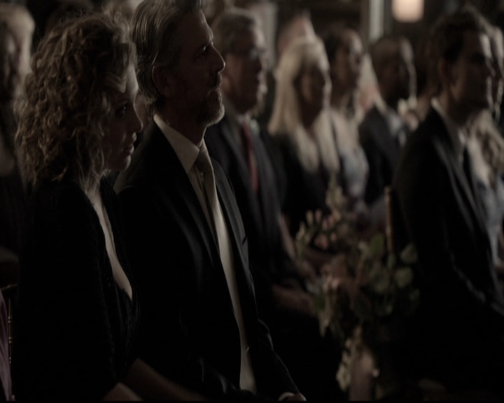 VampireDiariesWorld-dot-nl_6x21IllWedYouInTheGoldenSummertime2231.jpg