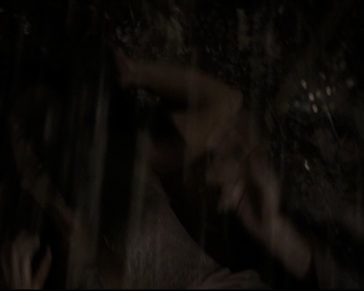 VampireDiariesWorld-dot-nl_6x21IllWedYouInTheGoldenSummertime2273.jpg