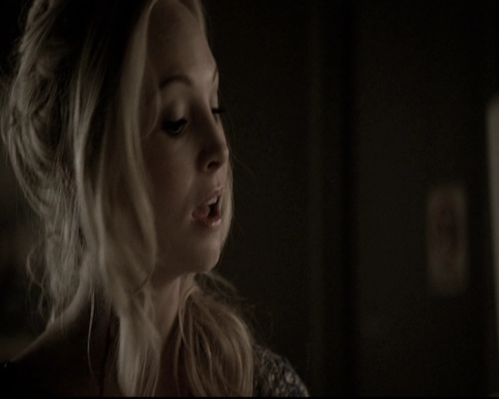 VampireDiariesWorld-dot-nl_6x22ImThinkingOfYouAllTheWhile1029.jpg