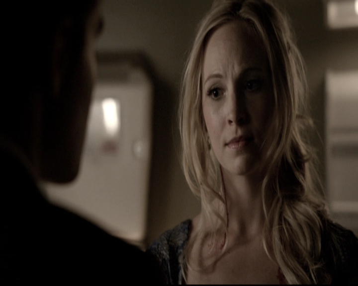 VampireDiariesWorld-dot-nl_6x22ImThinkingOfYouAllTheWhile1092.jpg
