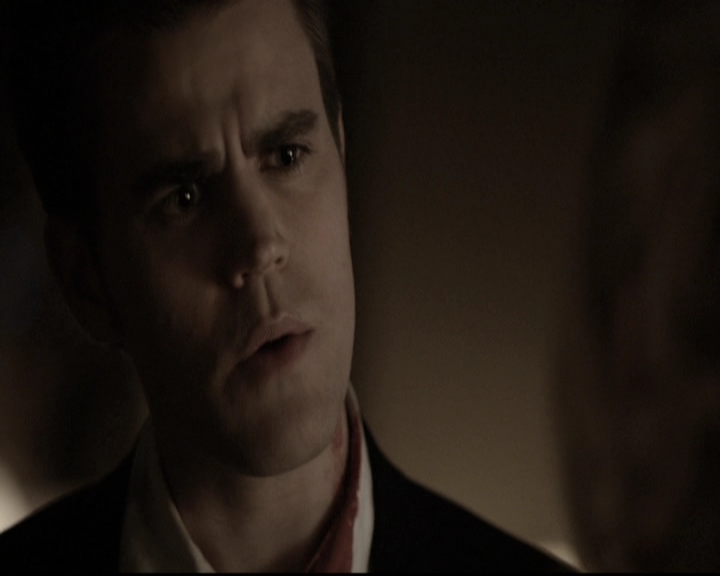 VampireDiariesWorld-dot-nl_6x22ImThinkingOfYouAllTheWhile1098.jpg