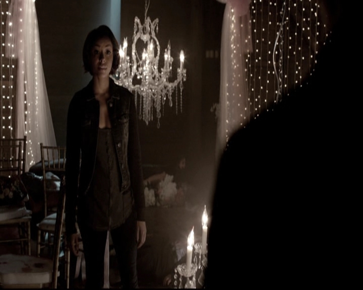 VampireDiariesWorld-dot-nl_6x22ImThinkingOfYouAllTheWhile1172.jpg VampireDiariesWorld-dot-nl_6x22ImThinkingOfYouAllTheWhile1172.jpg