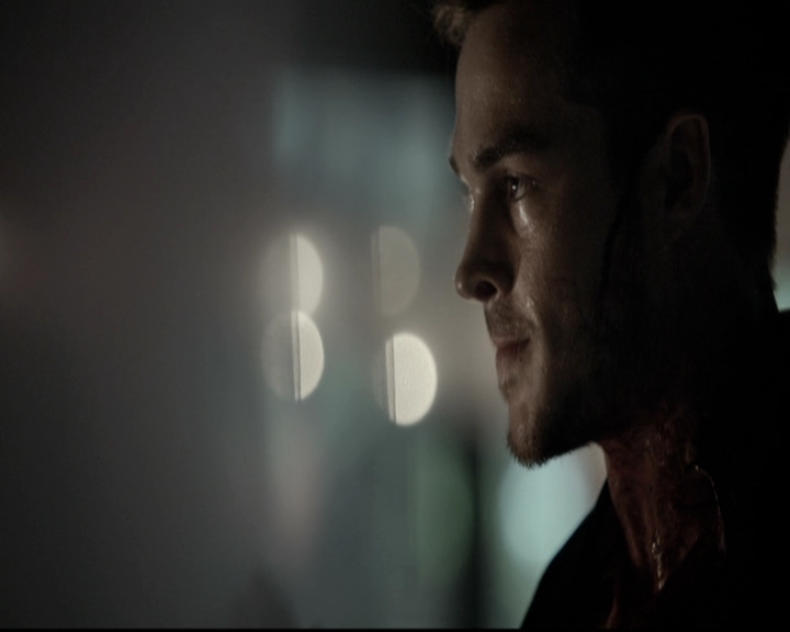 VampireDiariesWorld-dot-nl_6x22ImThinkingOfYouAllTheWhile1177.jpg VampireDiariesWorld-dot-nl_6x22ImThinkingOfYouAllTheWhile1177.jpg