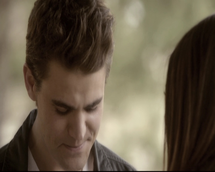 VampireDiariesWorld-dot-nl_6x22ImThinkingOfYouAllTheWhile1837.jpg