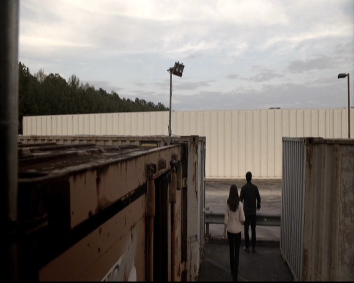 VampireDiariesWorld-dot-nl_6x22ImThinkingOfYouAllTheWhile1922.jpg VampireDiariesWorld-dot-nl_6x22ImThinkingOfYouAllTheWhile1922.jpg