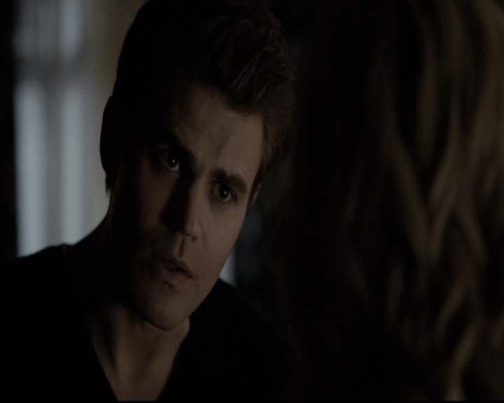 VampireDiariesWorld-dot-nl_6x22ImThinkingOfYouAllTheWhile2146.jpg