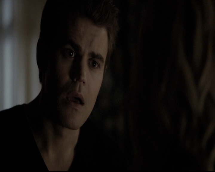 VampireDiariesWorld-dot-nl_6x22ImThinkingOfYouAllTheWhile2158.jpg