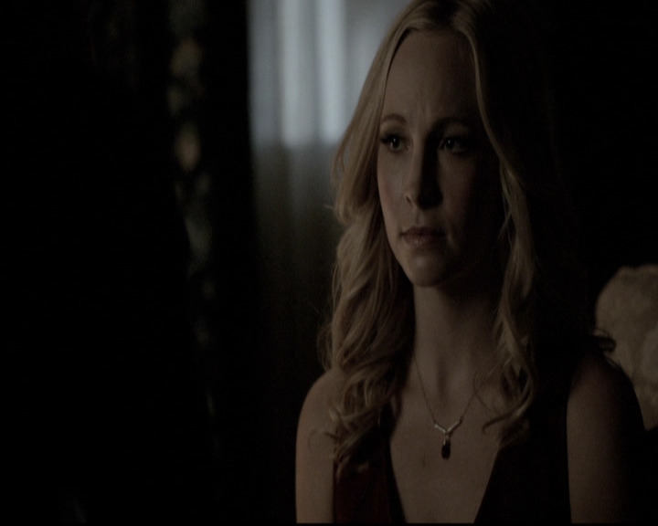 VampireDiariesWorld-dot-nl_6x22ImThinkingOfYouAllTheWhile2160.jpg